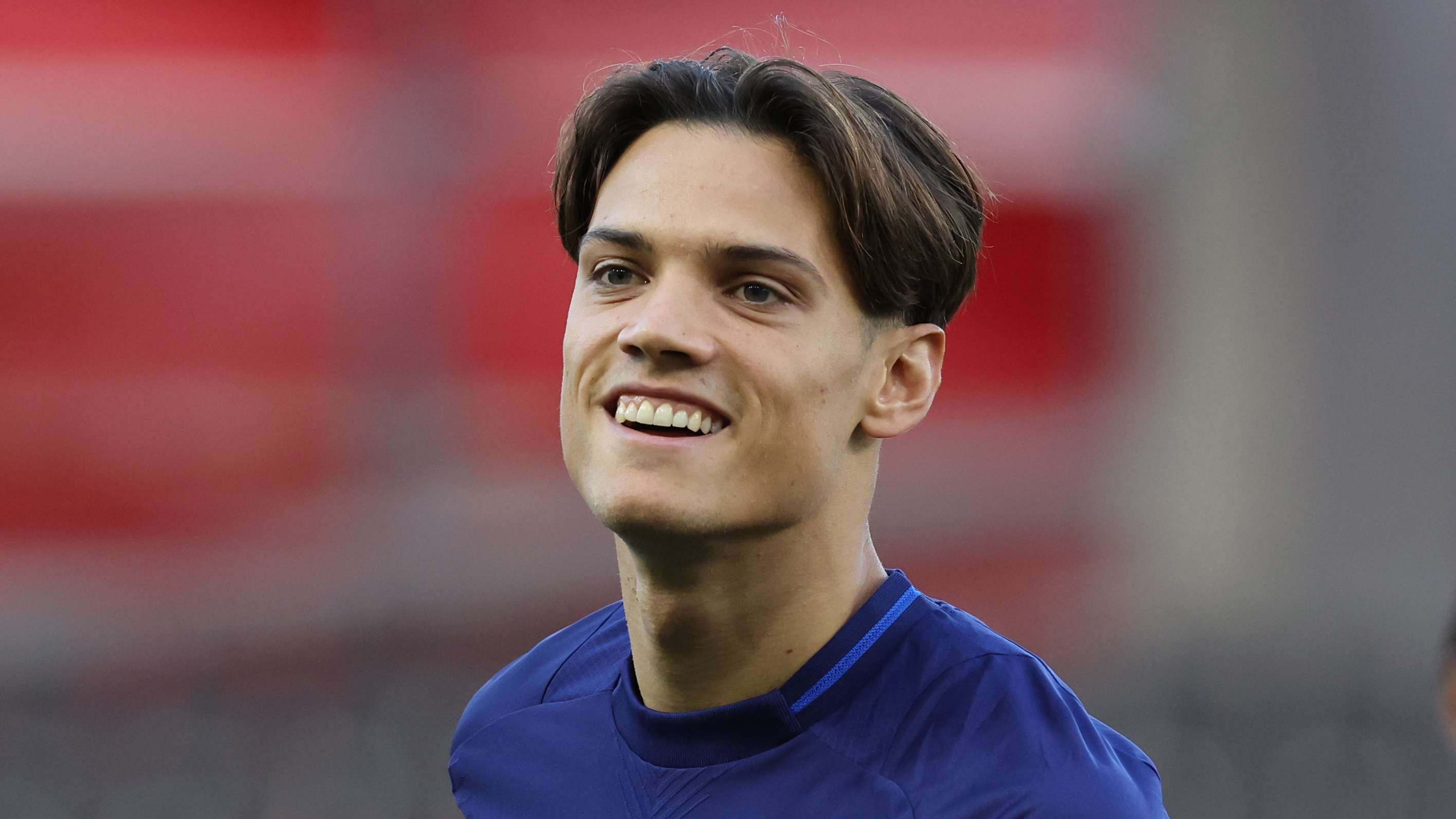 保持紧凑的 保持紧凑的