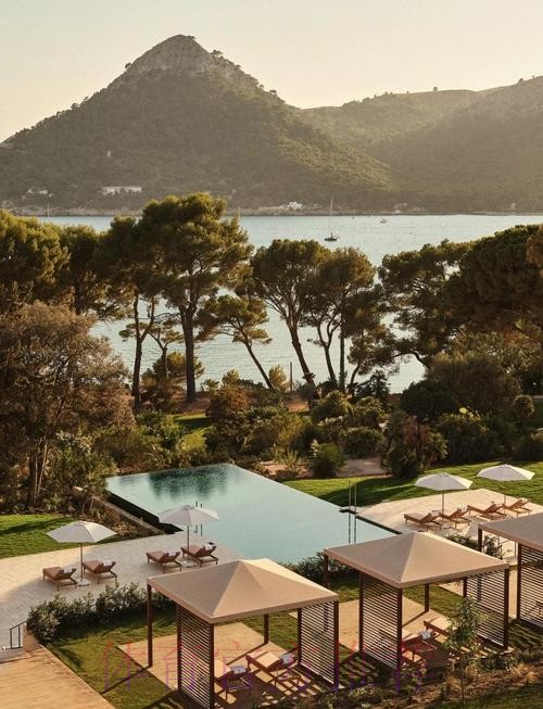 马卡介绍皇马美国住宿条件:下榻五星级度假村 马卡介绍皇马美国住宿条件:下榻五星级度假村